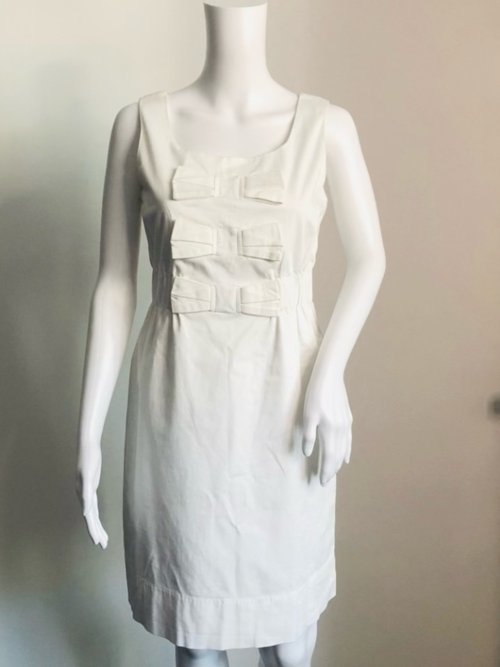 Phoebe Couture white sheath dress sz.2